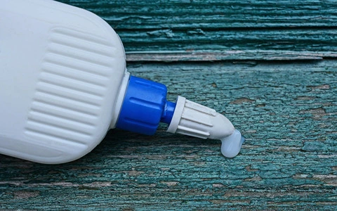 چسب سیلیکون همه کاره؛ مایع شفاف چسبندگی بالا مناسب فلز چوب شیشه