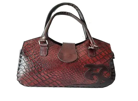 کیف چرم طبیعی زنانه مجلسی همراه با توضیحات کامل و آشنایی