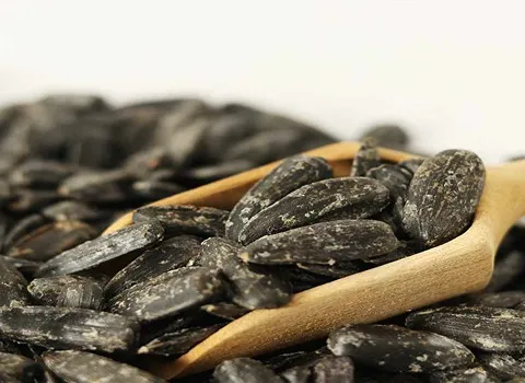 قیمت تخمه آفتابگردان مشکی + مشخصات بسته بندی عمده و ارزان