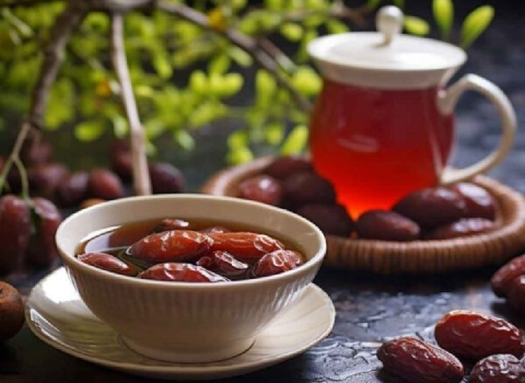 دمنوش آویشن و عناب با قیمتی ارزان مفید برای غلظت خون کد 47