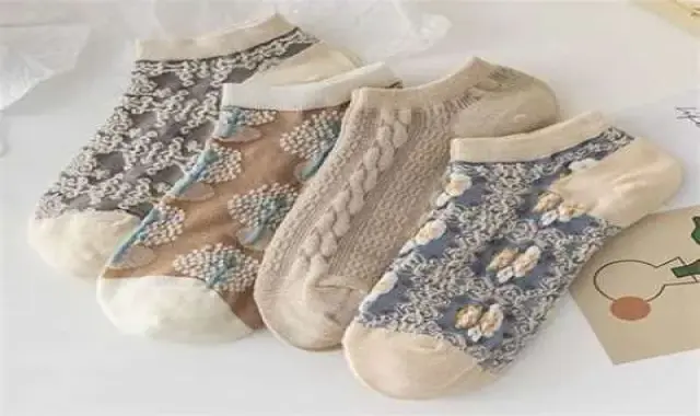 قیمت جوراب زنانه مجلسی از تولید به مصرف