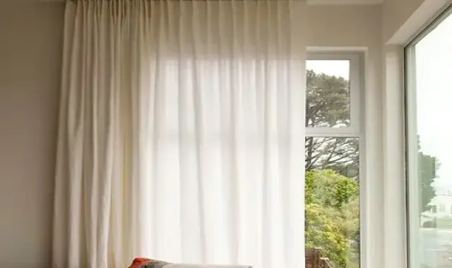 قیمت و خرید پارچه پرده حریر گلدار با مشخصات کامل