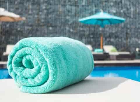 معرفی حوله استخری نانو + بهترین قیمت خرید