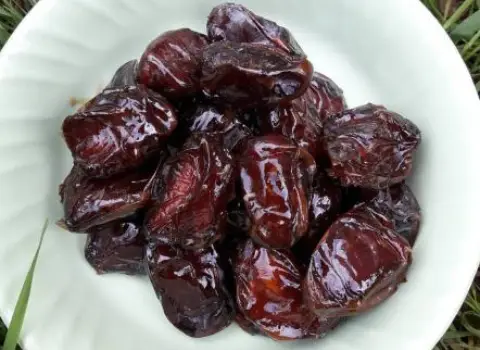 خرمای عسلی خشت؛ خشک کبکاب 900 گرمی مناسب دستگاه گوارش