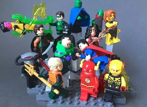 اسباب بازی لگو لیگ عدالت؛ بتمن سوپر من سایبر جنس پلاستیک مناسب 6 سال