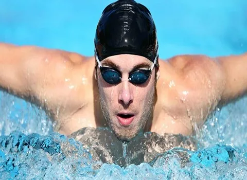 بهترین عینک شنا کدام است؟ + مقایسه کامل | قیمت عالی