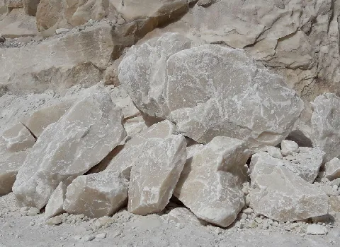 قیمت و خرید سنگ نمک اصل با مشخصات کامل