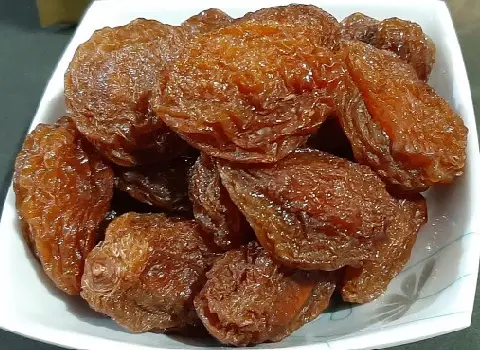 قیمت خرید عمده آلو بخارا خشک آفتابی ارزان و مناسب