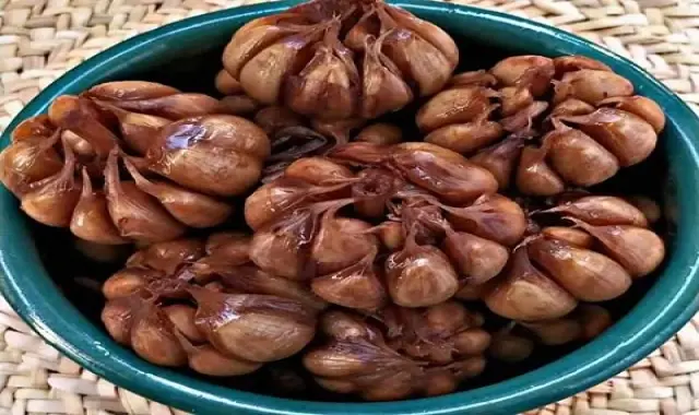 قیمت و خرید سیر ترشی شش ساله با مشخصات کامل