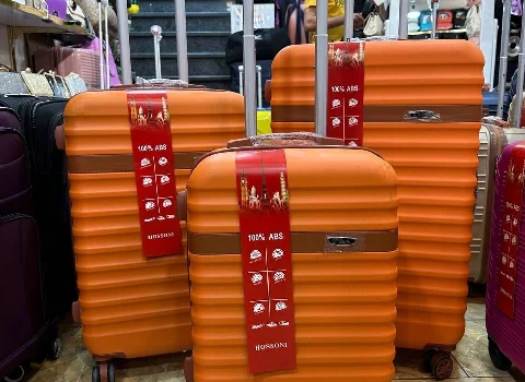 لیست قیمت ست چمدان ارزان به صورت عمده و با صرفه