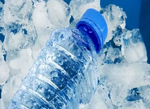 خرید عمده آب معدنی نیم لیتری با بهترین شرایط