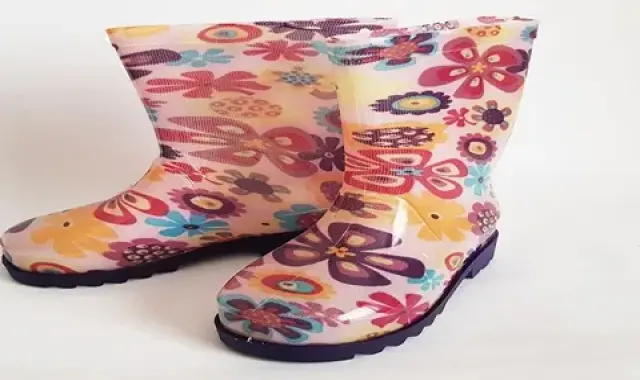 خرید عمده چکمه پلاستیکی گلدار با بهترین شرایط