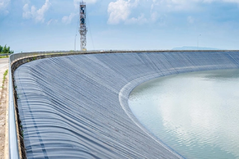 قیمت خرید عمده ژئوممبران استخر ذخیره آب ارزان و مناسب