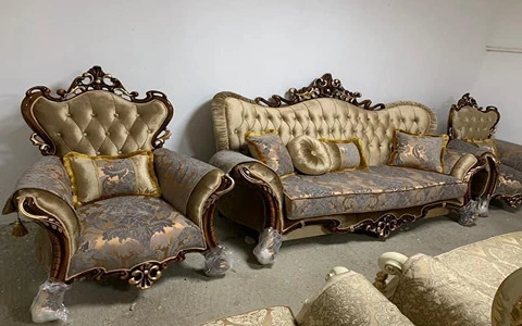 مبل سلطنتی چوب طلایی؛ تاج بلند منبت کاری روشن تیره Rush