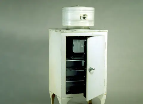 یخچال نفتی ( قدیمی و جیوه دار ) فروشی + عکس و قیمت