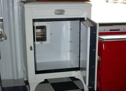 یخچال نفتی مناسب برای مناطق بدون برق