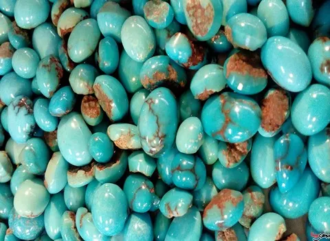 خرید عمده سنگ فیروزه رگه طلایی  با بهترین شرایط