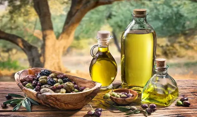 مشخصات روغن زیتون حلبی و نحوه خرید عمده