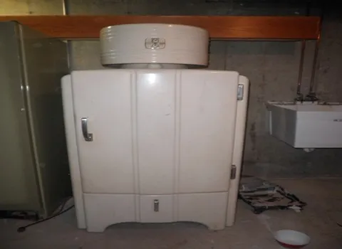 یخچال نفتی فناوری جالب قدیمی در ایران کد 05