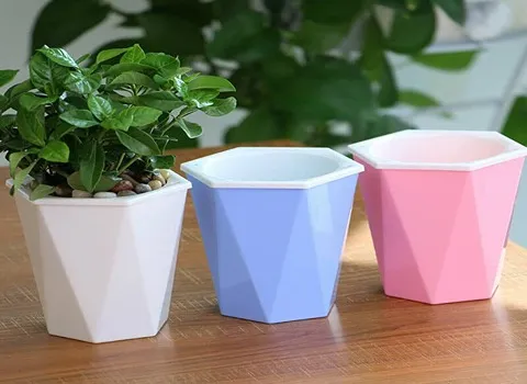 خرید و قیمت انواع گلدان پلاستیکی درجه یک