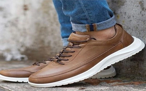 قیمت کفش چرم مصنوعی اسپرت