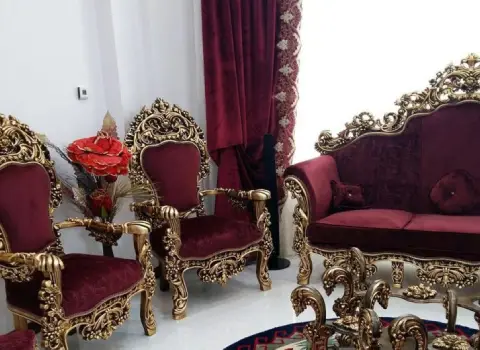 خرید و قیمت مبل سلطنتی زرشکی تیره