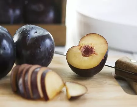 مشخصات آلو سیاه کوچک و نحوه خرید عمده