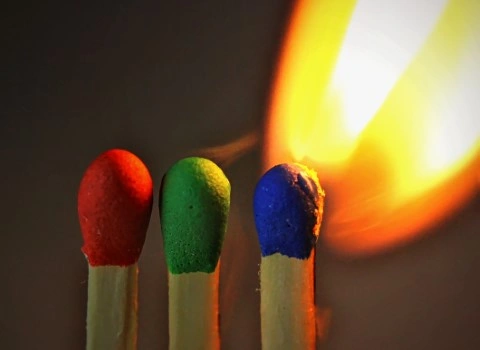 خرید کبریت اصطکاکی با کیفیت و قیمت مناسب