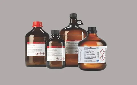 اسید متان سولفونیک؛ بی رنگ سفید غلیظ 2 کاربرد رنگ دارو