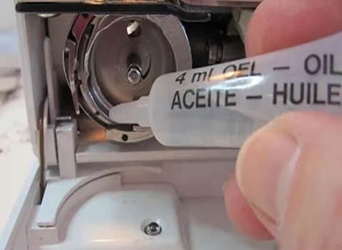 خرید روغن چرخ خیاطی قدیمی با قیمت استثنایی