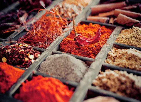 طرز تهیه ادویه ترشی بندری تند و بازاری در اهواز کد 44