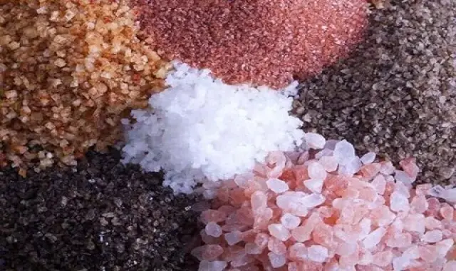 نمک دریایی پدیکور؛ کریستال شفاف صورتی سفید (500 100) گرم