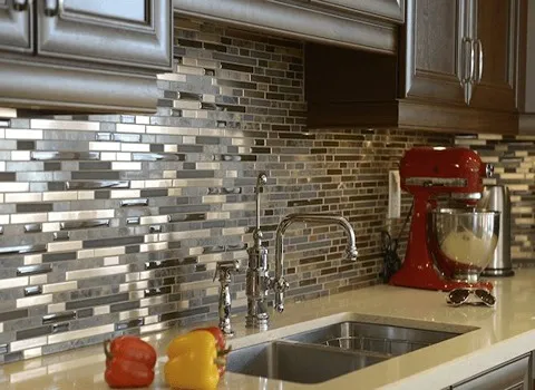 کاشی بین کابینتی جدید چسبی؛ سرامیکی آلومینیومی چینی 2 رنگ سفید طوسی