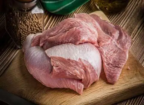 قیمت خرید گوشت بوقلمون شهرکرد + خواص، معایب و مزایا