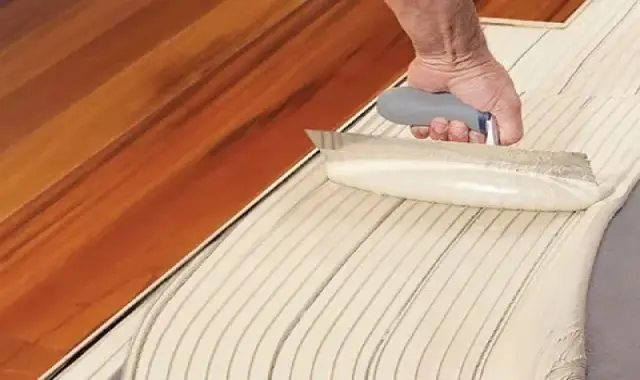 کفپوش پی وی سی چسبی آشنایی صفر تا صد قیمت خرید عمده