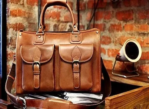 کیف اداری چرم مشهد؛ پوست گاو بوفالو سبک 2 نوع زیپ دار دکمه دار
