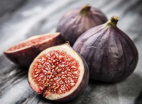 انجیر سیاه تازه (Fresh black figs ) + قیمت خرید عالی