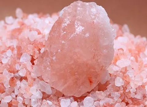مشخصات سنگ نمک صورتی تزیینی و نحوه خرید عمده