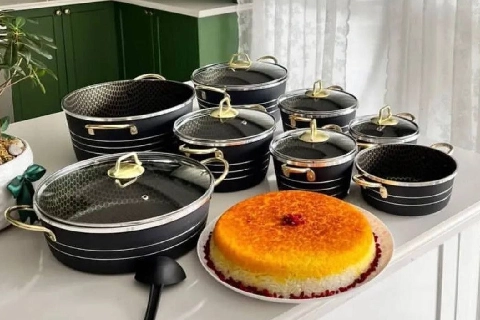 قابلمه سرامیکی 7 پارچه (دیگ) 3 قابلمه درب دار دارای طرح رنگ متنوع