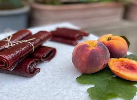 لواشک خانگی هلو؛ ارگانیک فاقد مواد نگهدارنده طبع گرم درمان یبوست