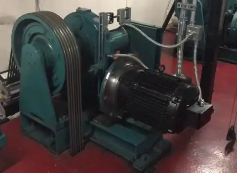 قیمت خرید موتور آسانسور ایتالیایی + تست کیفیت