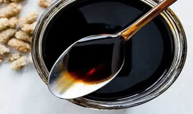 علت تلخ شدن شیره توت + رفع تلخی