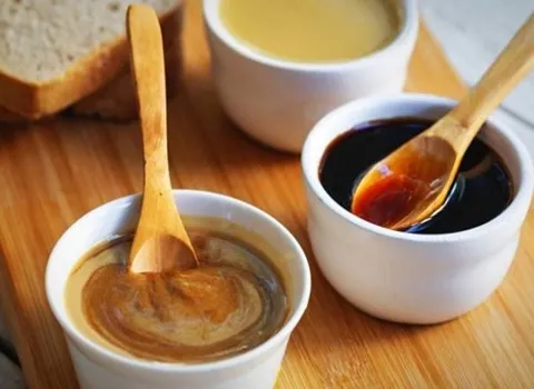 تهیه شیره توت سفید در منزل + 3 روش آسان