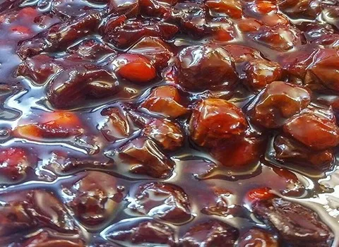 قیمت خرید عمده آلوچه ترش قرمز ارزان و مناسب