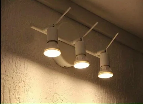 خرید عمده سر پیچ لامپ سه تایی با بهترین شرایط