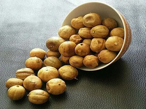 قیمت و خرید گیاه دارویی لیمو عمانی با مشخصات کامل
