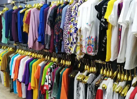 پوشاک زنانه در بازار؛ نخی ابریشمی اداری راحتی classic