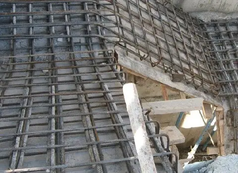 میلگرد آویز پله؛ فولادی مستحکم مانع ریزش مناسب صنعت Building