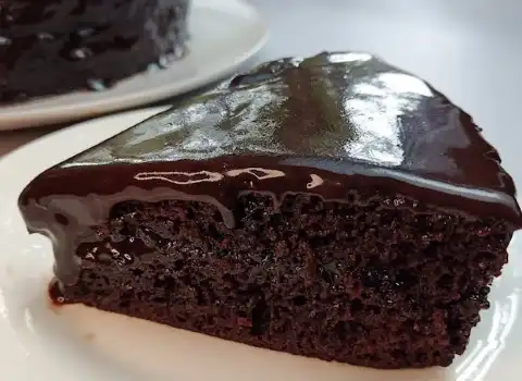 کیک خیس اسلایسی؛ نرم مرطوب دسر 2 طعم کاکائویی وانیلی