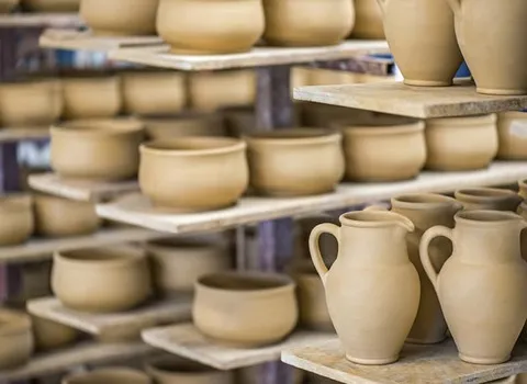 صنایع دستی سفال رشت؛ دوام بالا 2 مدل کلاسیک مدرن